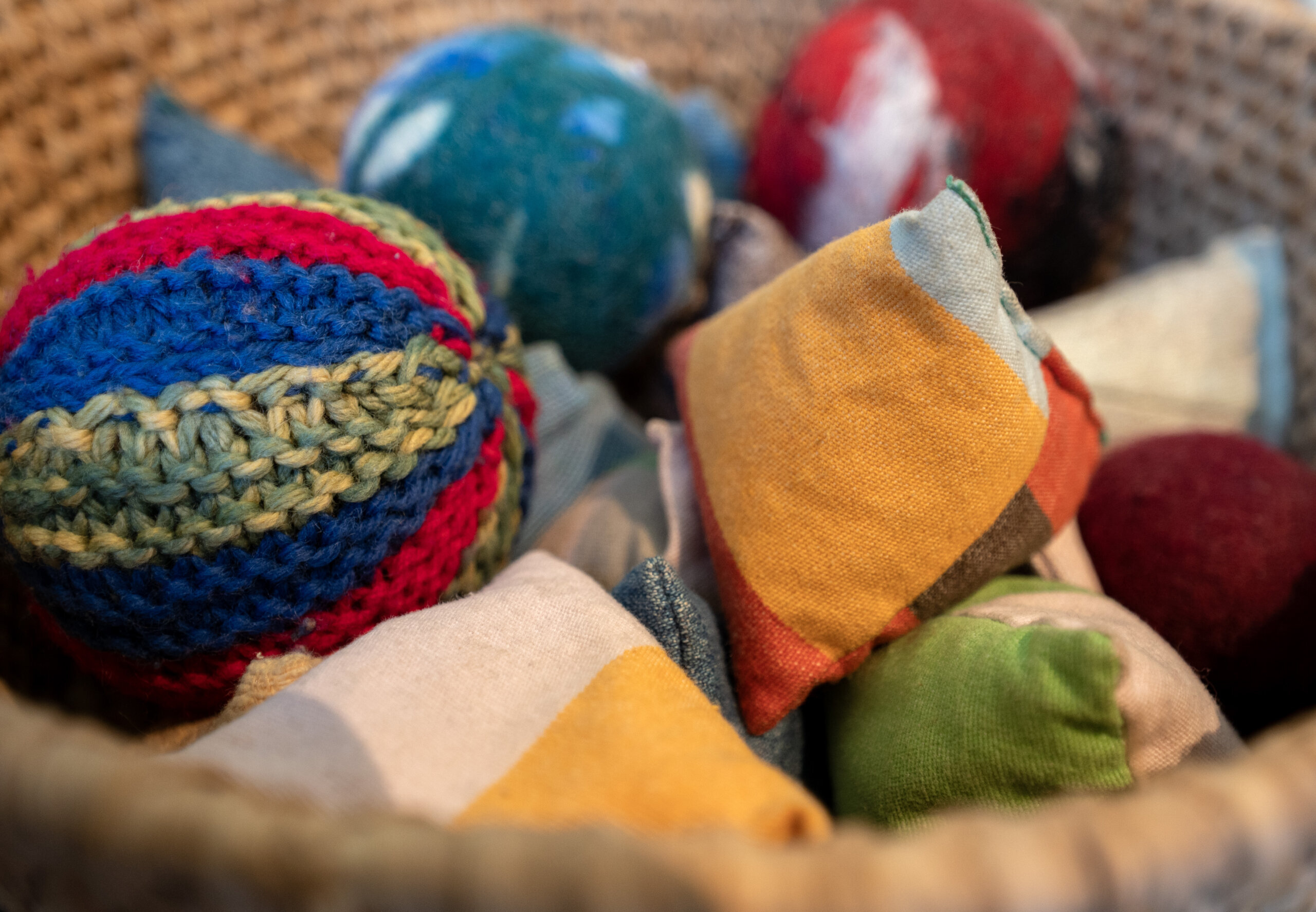 Bälle-content-Schulbegleitung-Parzival-Zentrum-Karlsruhe Bälle-content-Schulbegleitung-Parzival-Zentrum-Karlsruhe