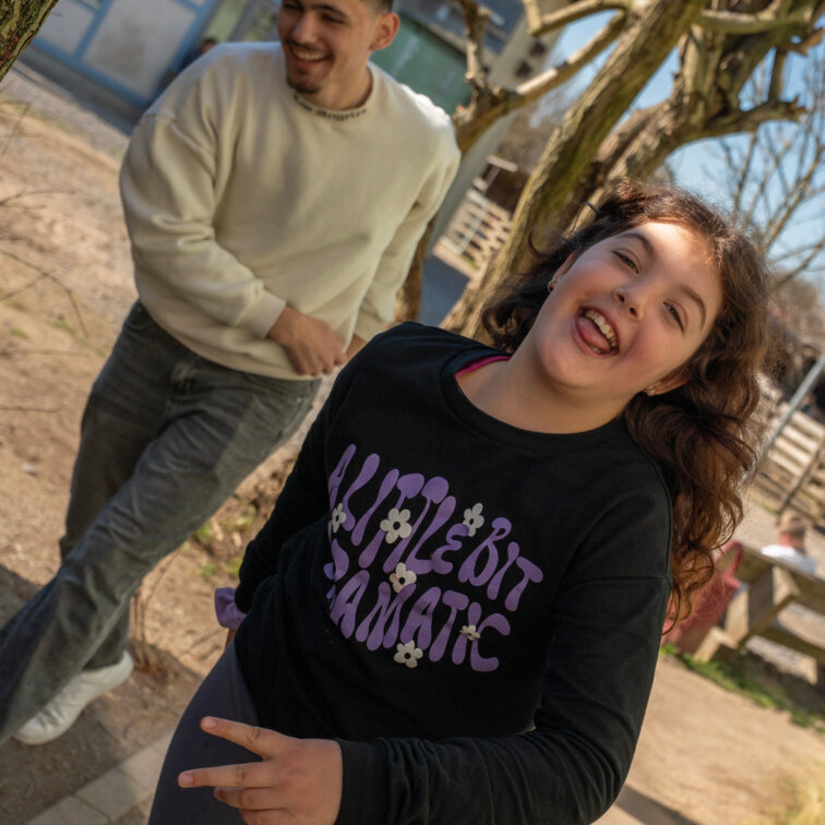 kinder-spielen-fange-nachmittags-und-ferienbetreuung-parzival-zentrum-karlsruhe kinder-spielen-fange-nachmittags-und-ferienbetreuung-parzival-zentrum-karlsruhe